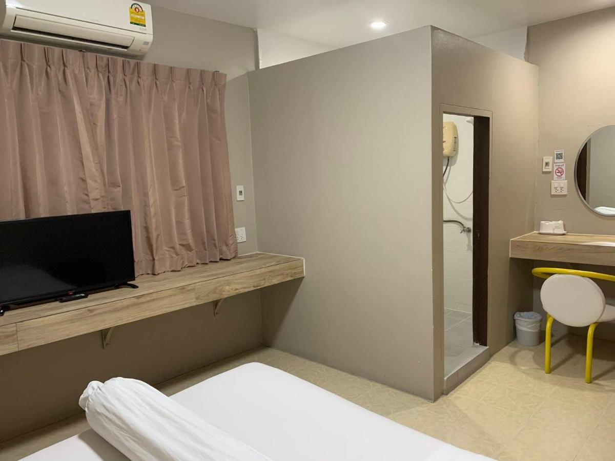 Lithai Guesthouse بيتسانولوك المظهر الخارجي الصورة