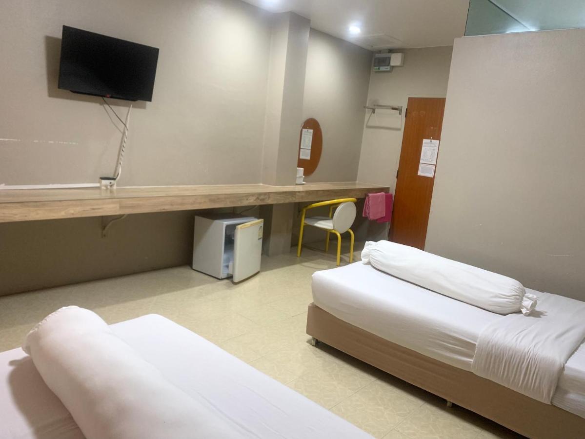 Lithai Guesthouse بيتسانولوك المظهر الخارجي الصورة